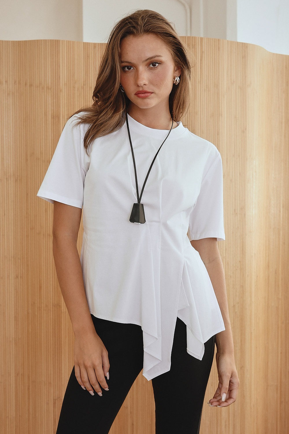 “amanda” asymmetrical white tee