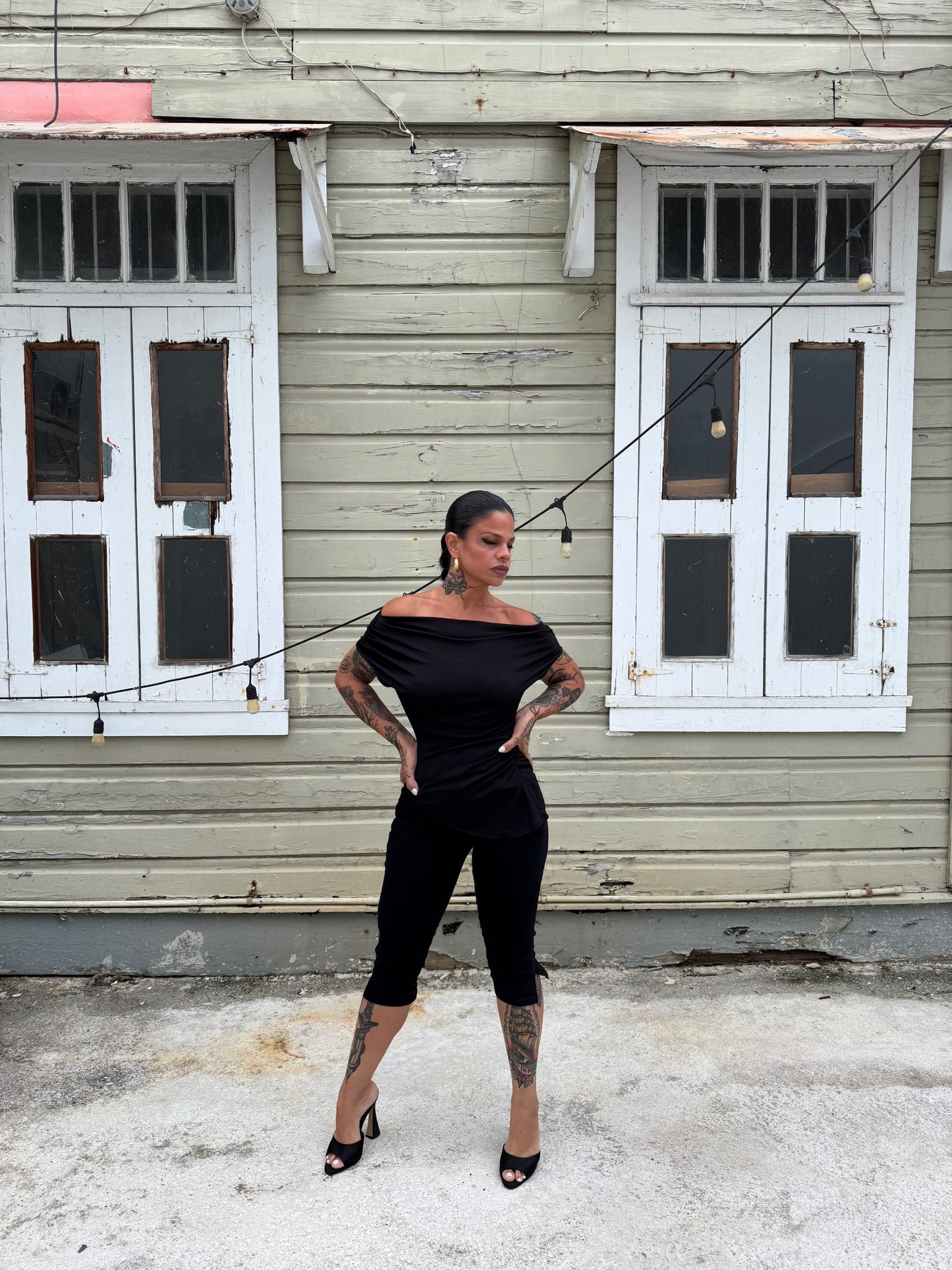 restock “dani” capri pants