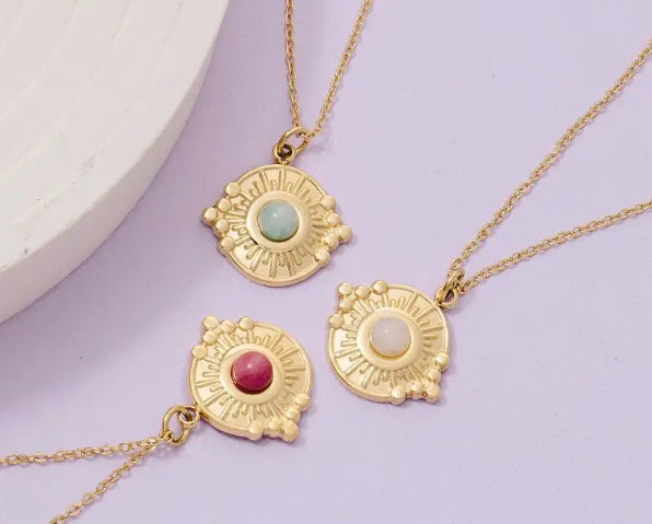“naia” necklace