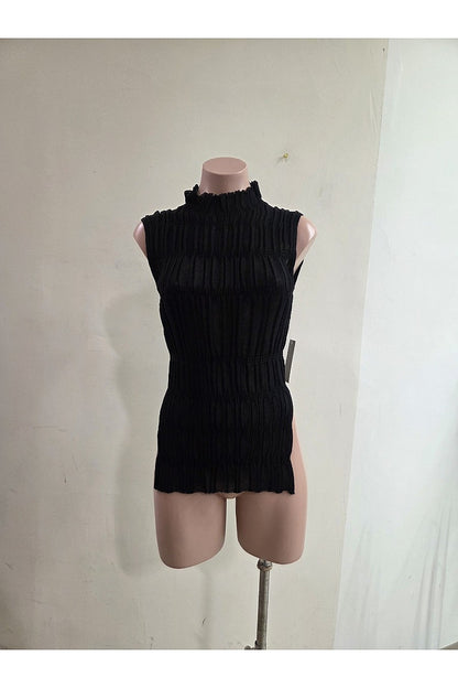 “Beatriz” black top