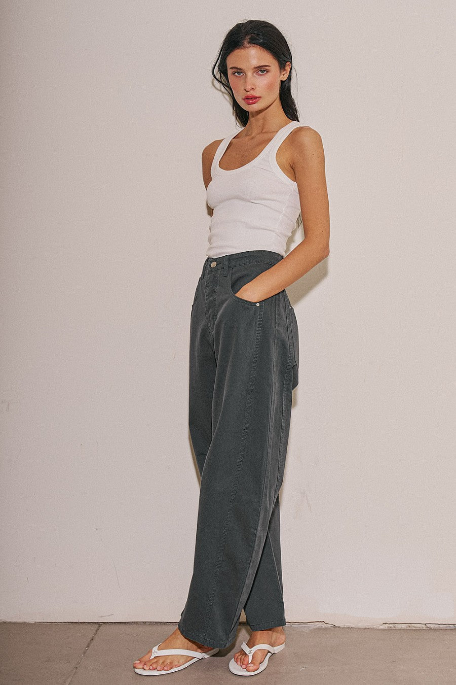 “michelle” SLEEVELESS TOP