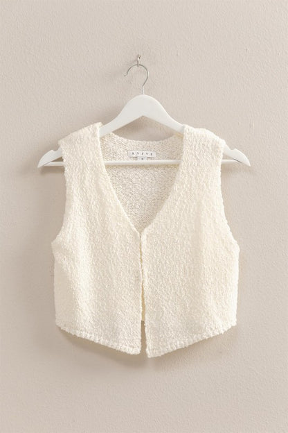 18.03.25 “Allyson” white vest