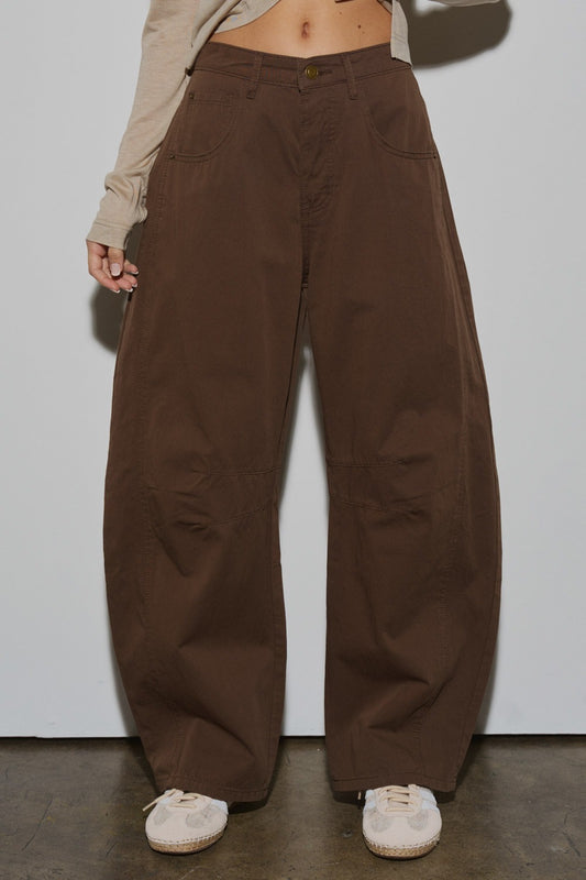 “alison” brown barrel jeans