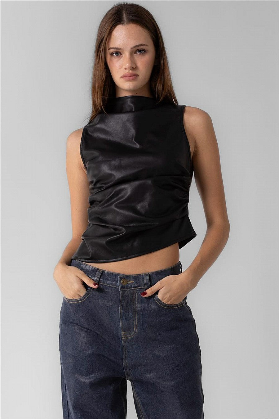 “estefanía” faux leather top