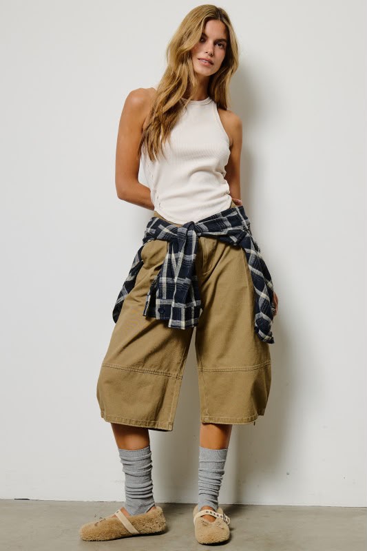 “Gabriela” cropped cargo pants