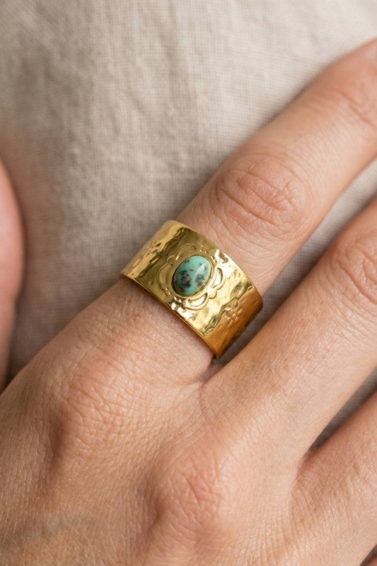 “Sole” ring