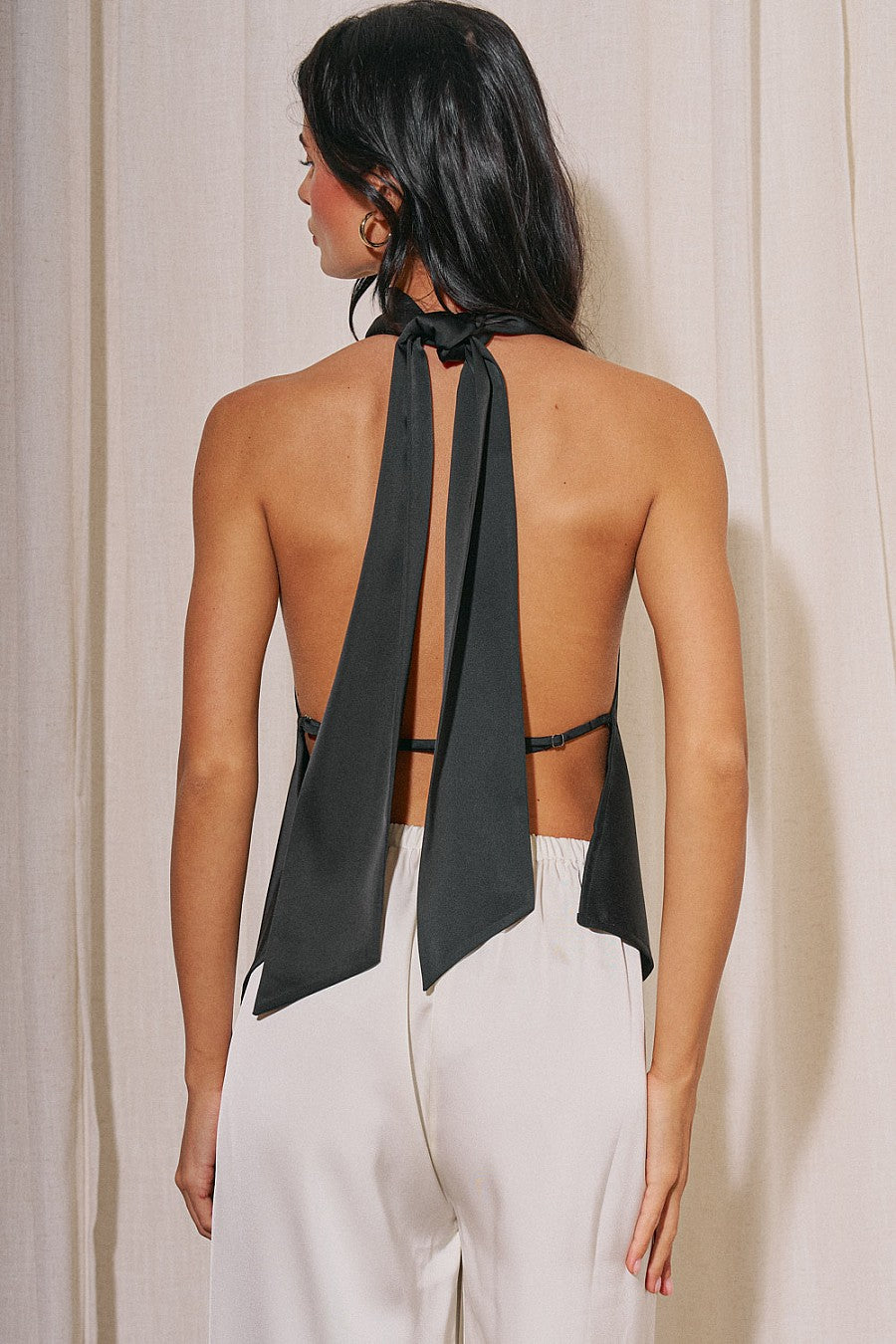 “lucía” black satin top