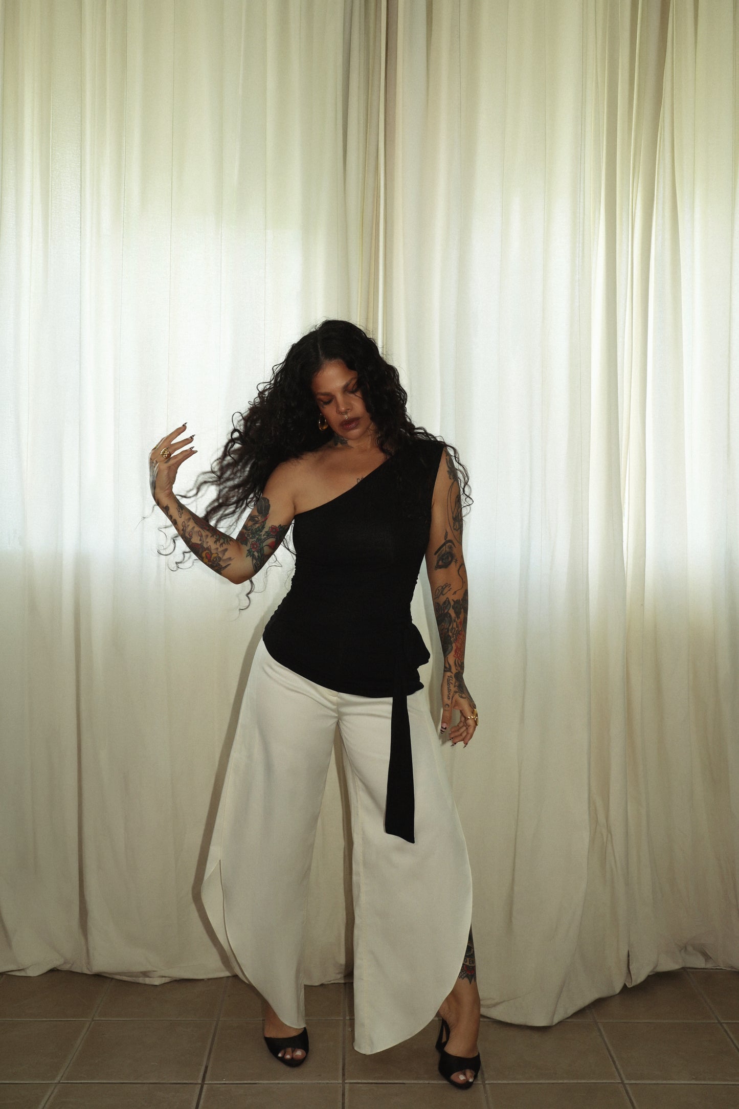 “londra” ecru side slit pants