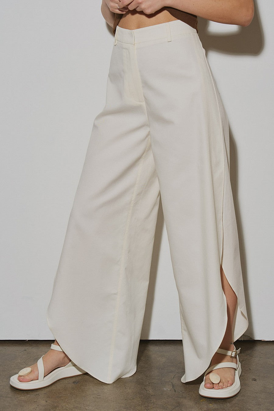 “londra” ecru side slit pants