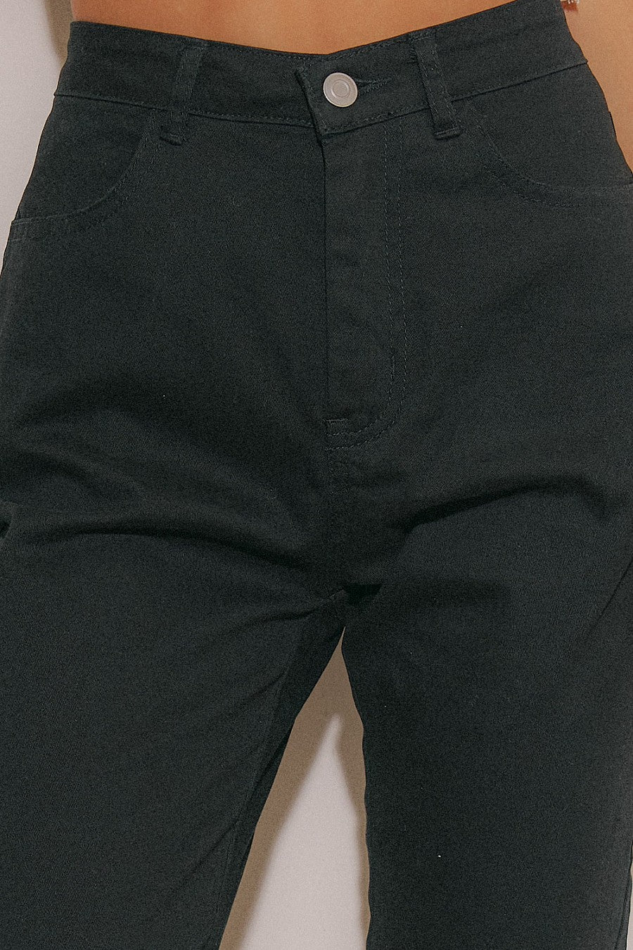 restock “dani” capri pants