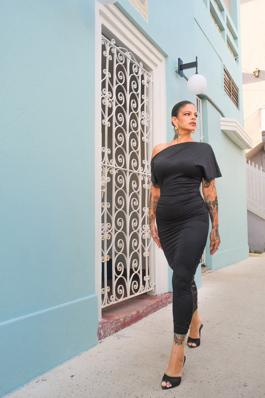 “laisa” unbalanced shirred black dress