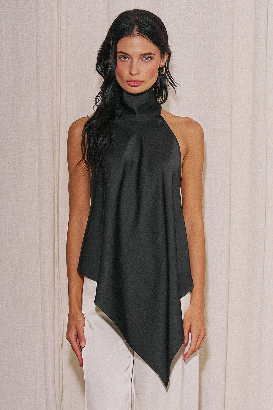 “lucía” black satin top