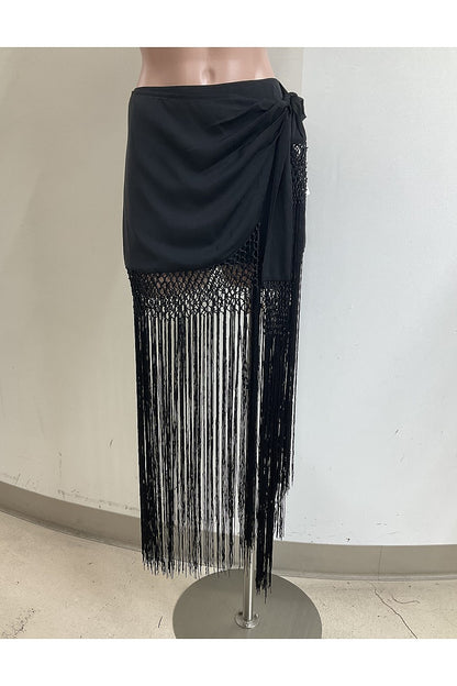 “Amanda” black-skirt
