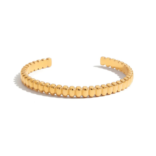 “kapela” cuff bracelet