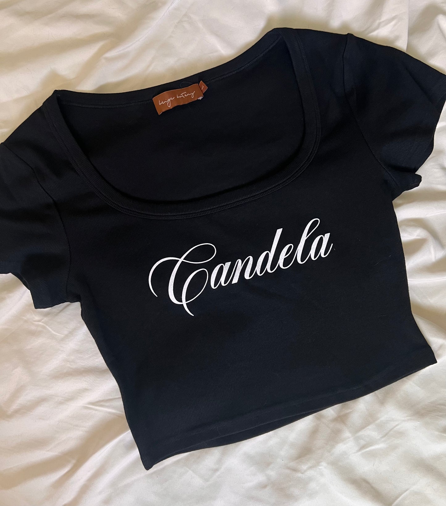 “Candela” perfect basic black tee