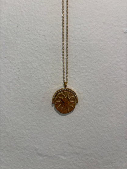 “Día y Noche” Necklace