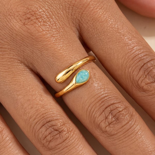 “Vera” ring