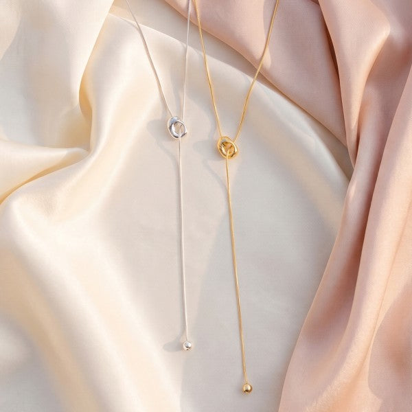 “Giselle” lariat necklace