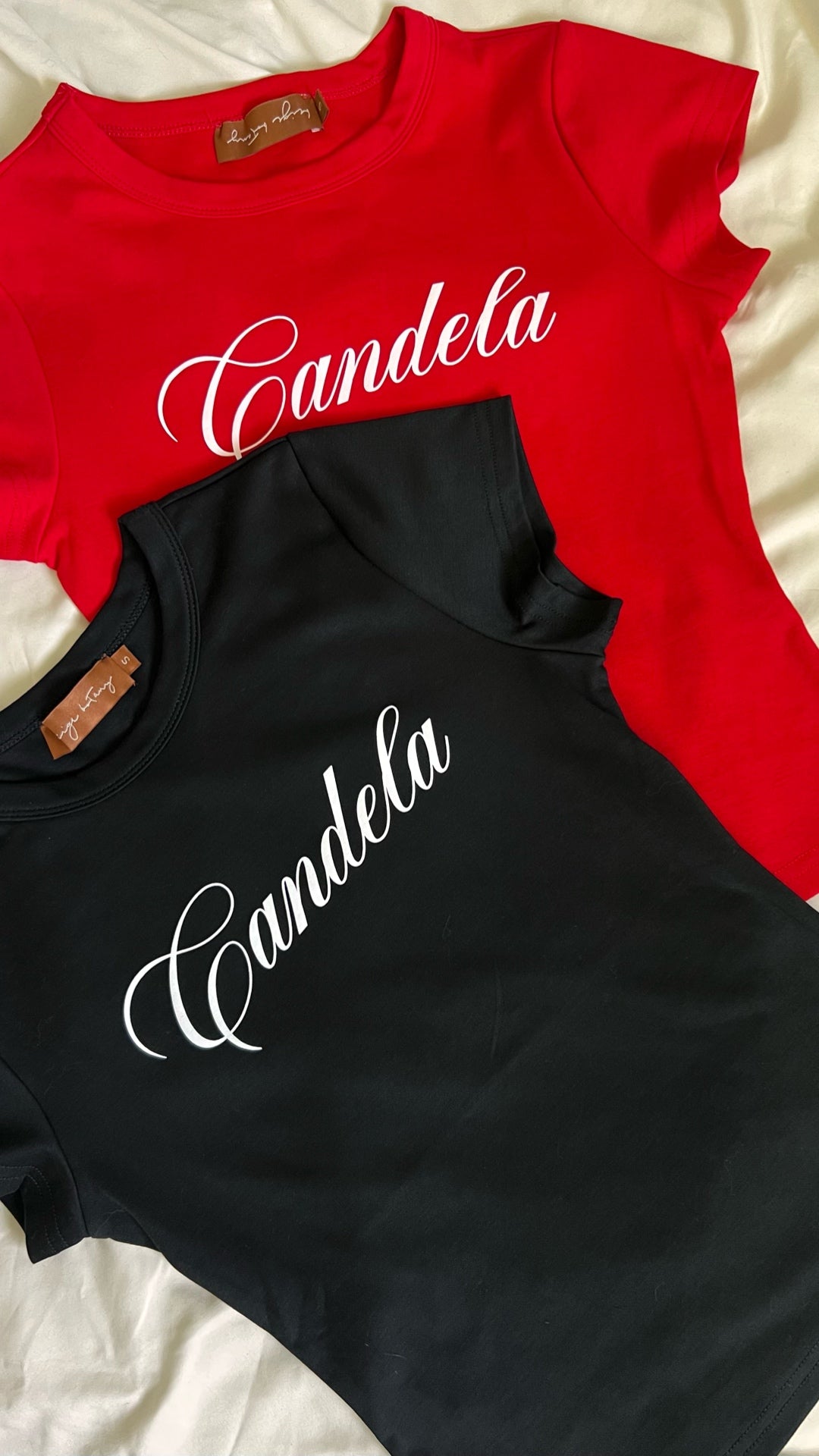 “Candela” fitted T-shirt black